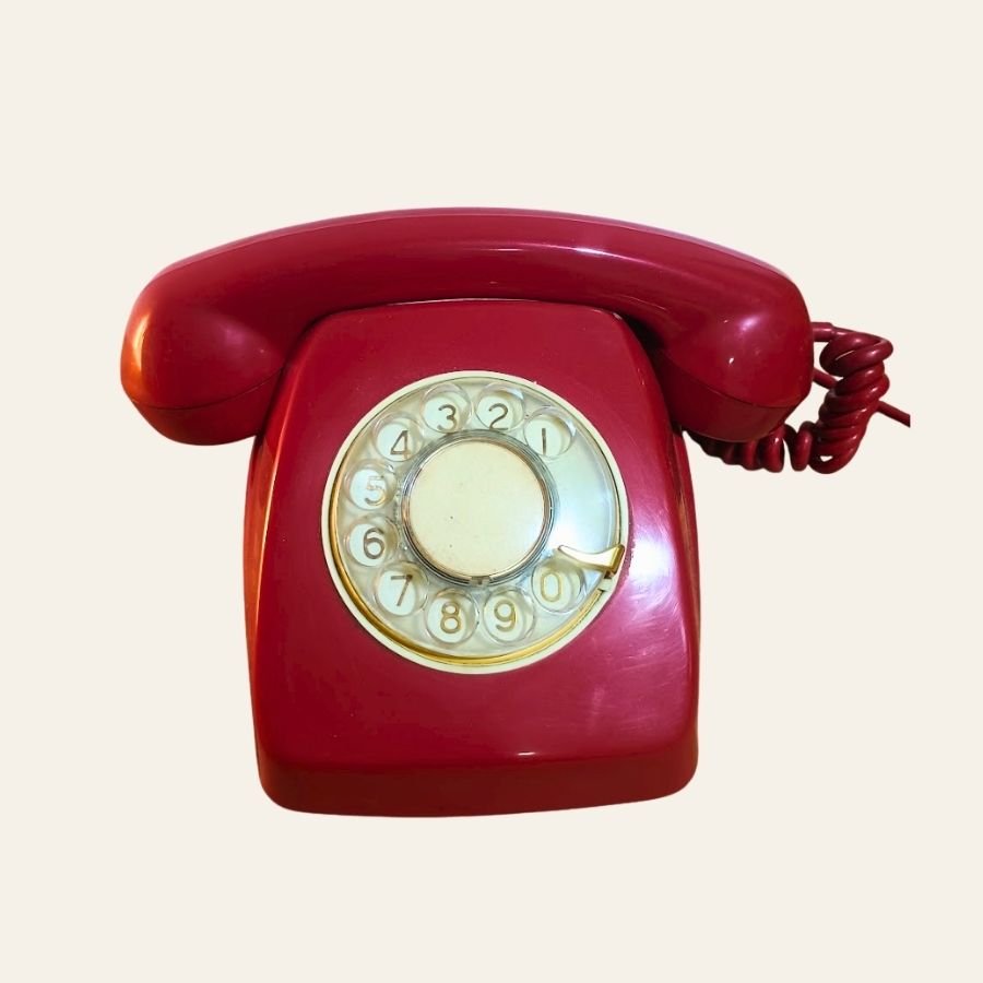 telefono rojo retro