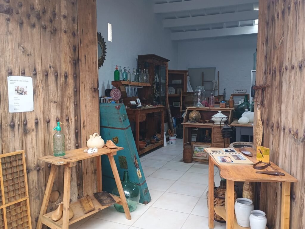 Tienda Antiguedades Creantic
